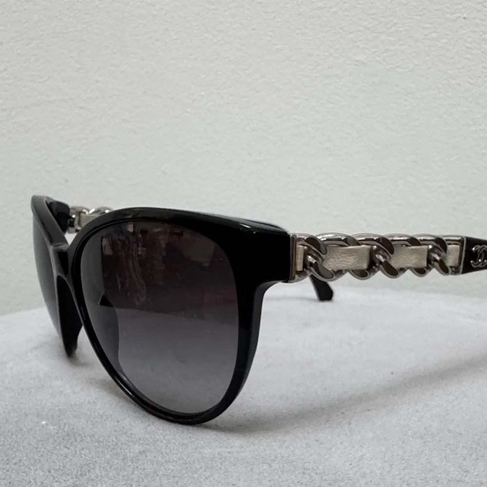 CHANEL Black and Silver Sunglasses - Picture 4 of 7